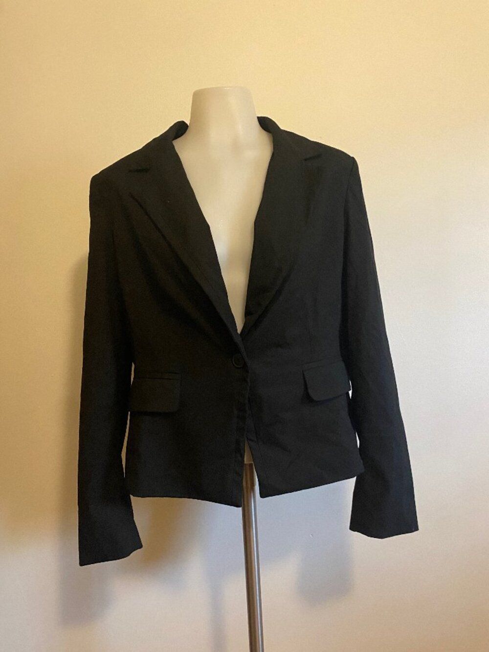 Apt. 9 Black One Button Career Blazer